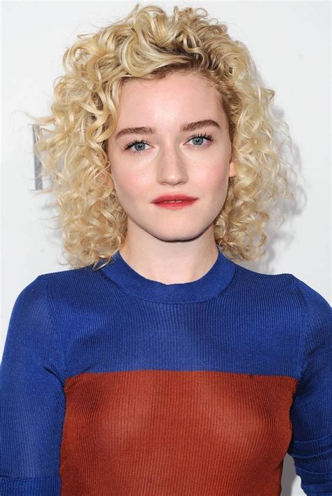 julia garner nude scene|Julia Garner nude in hot and Sex Videos.